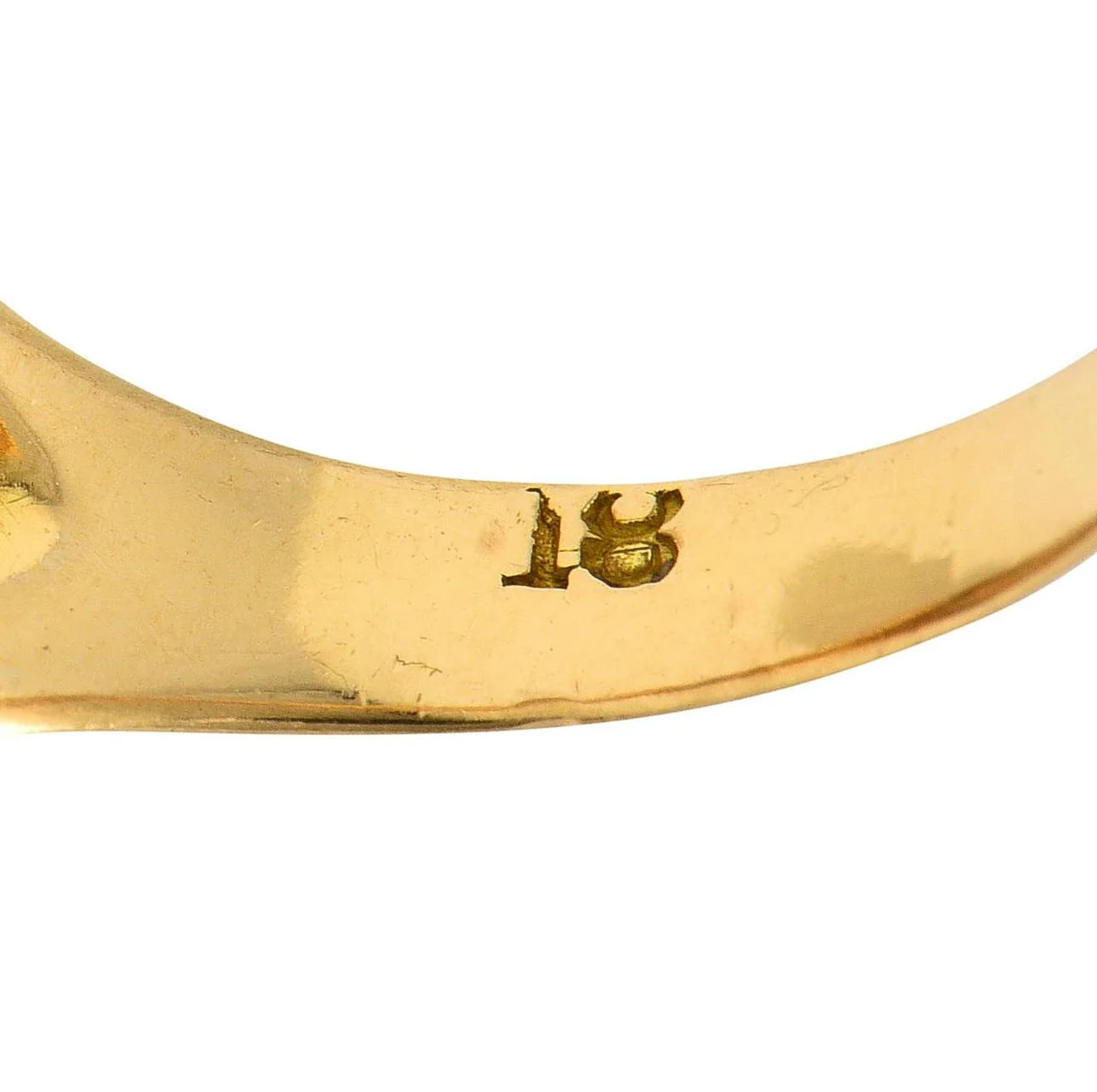 Victorian Old Mine Cut Diamond Enamel 18 Karat Yellow Gold Antique Belcher Cluster Ring - Image 6