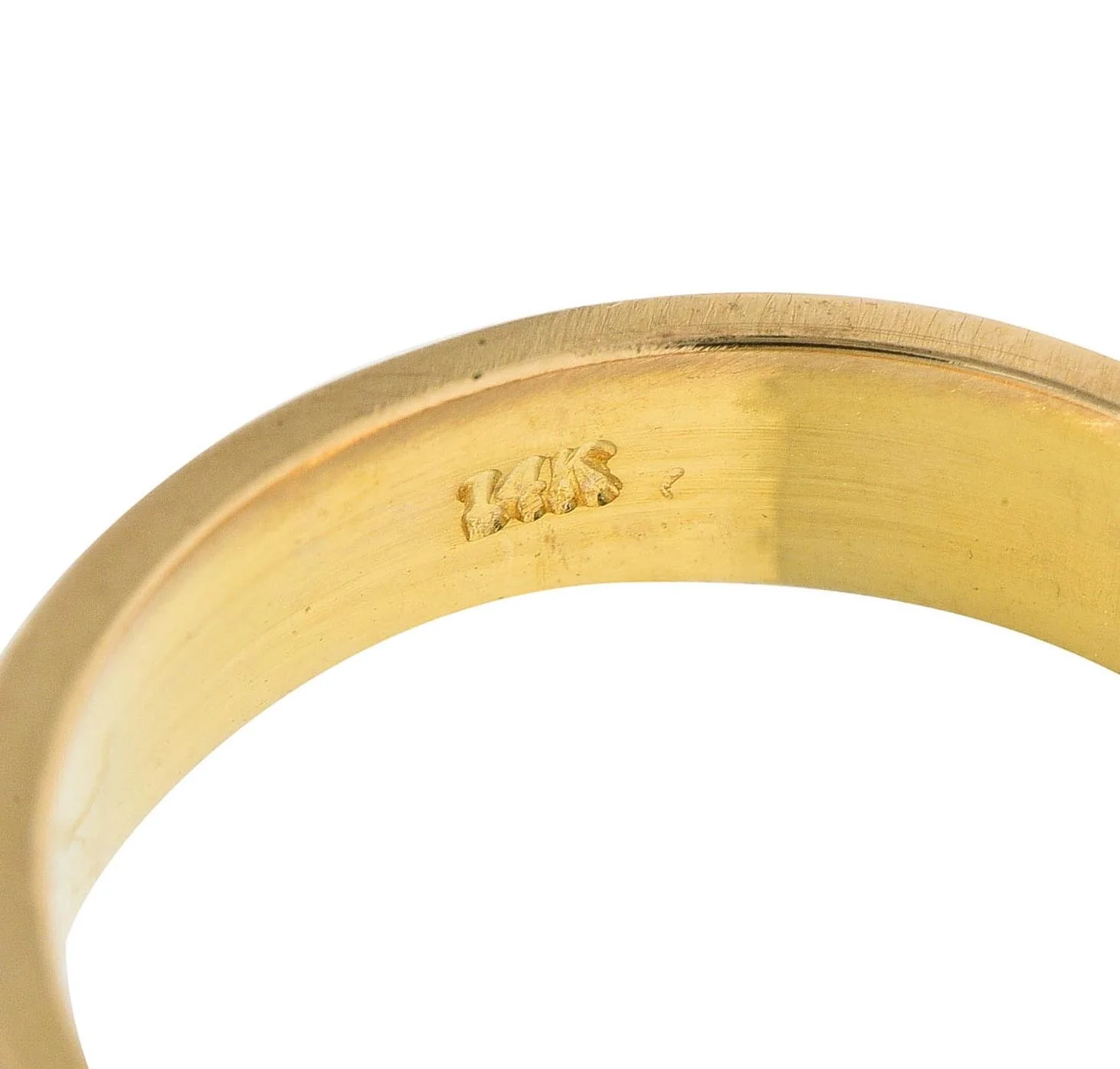 Vintage 0.80 CTW Transitional Cut Diamond 14 Karat Yellow Gold Five Stone Band Ring - Image 7