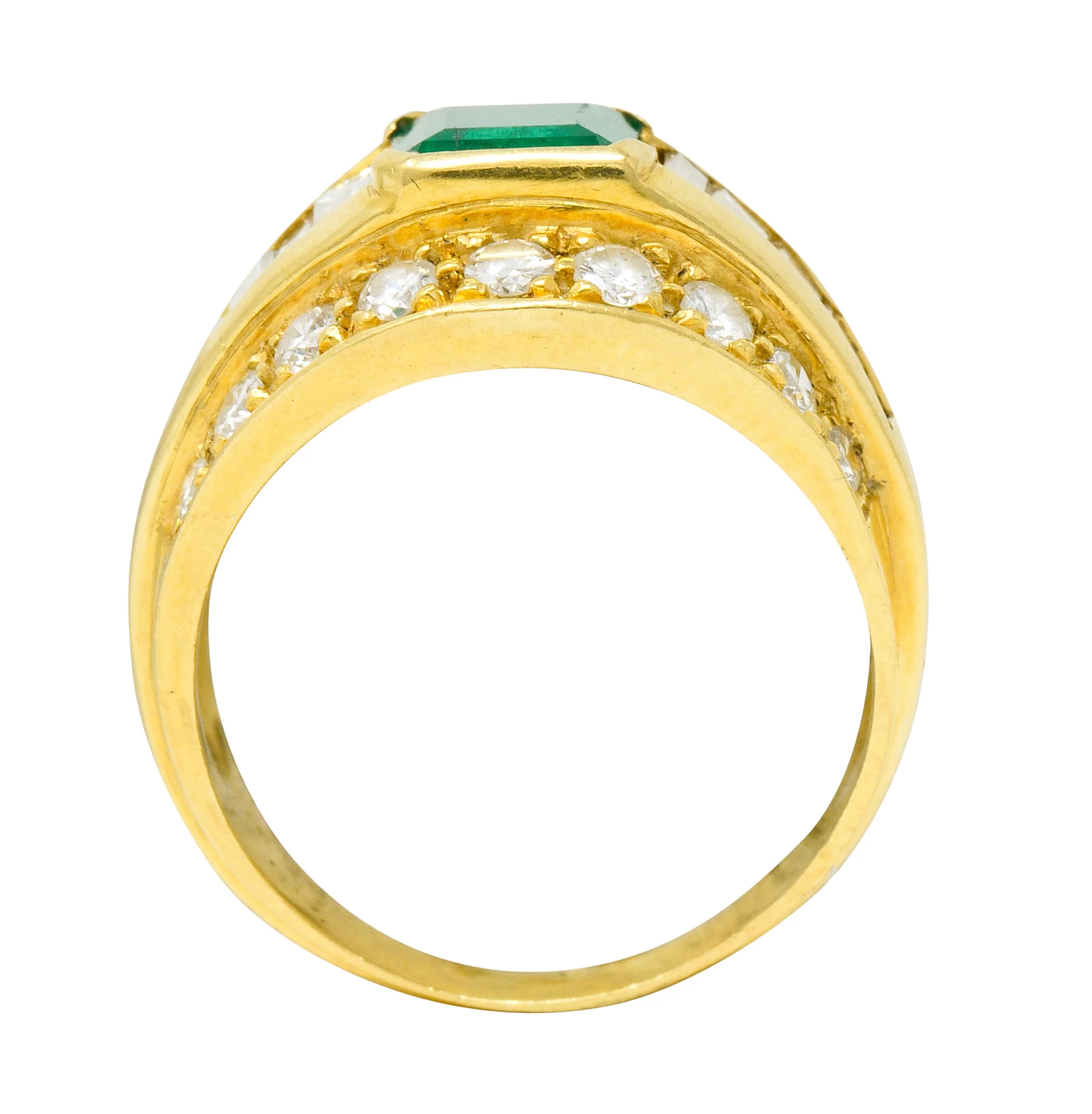 Vintage 2.60 CTW Emerald Diamond 18 Karat Gold Band Ring - Image 7