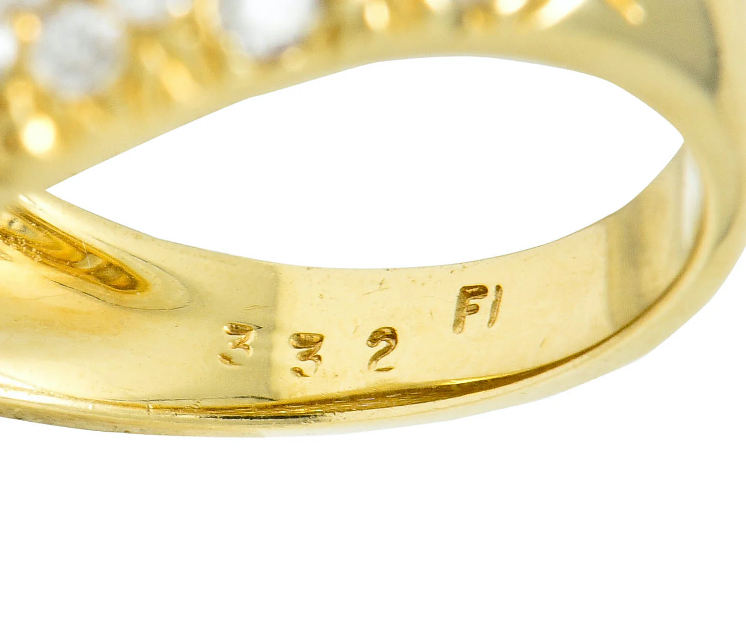 Vintage 3.75 CTW Pave Diamond 14 Karat Gold Bombay Band Ring - Image 7