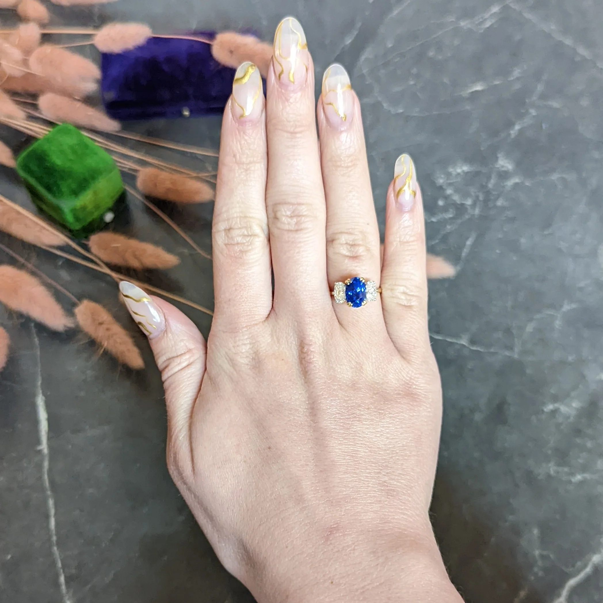 Vintage 4.22 CTW No Heat Natural Sapphire Diamond 18 Karat Gold Ring AGL - Image 10