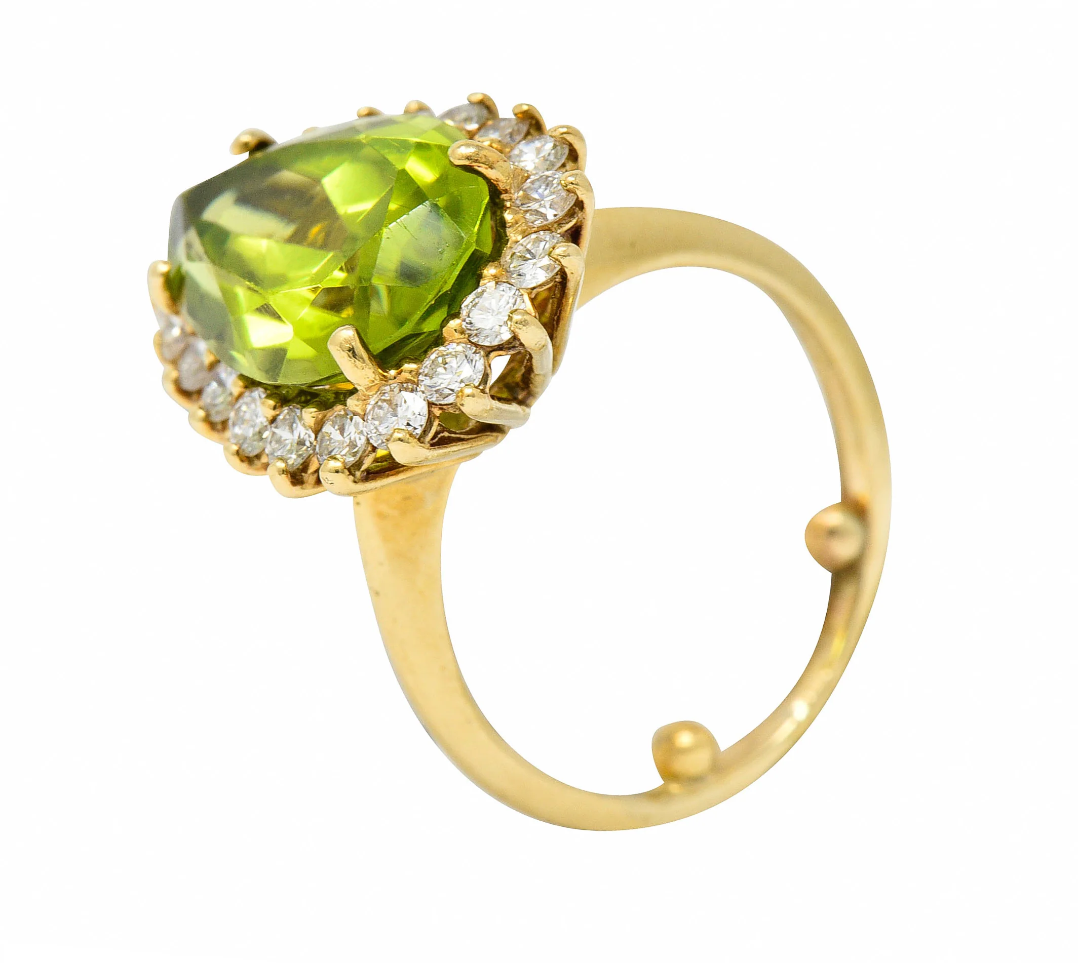 Vintage 5.60 CTW Peridot Diamond 14 Karat Gold Pear Cluster Ring - Image 9