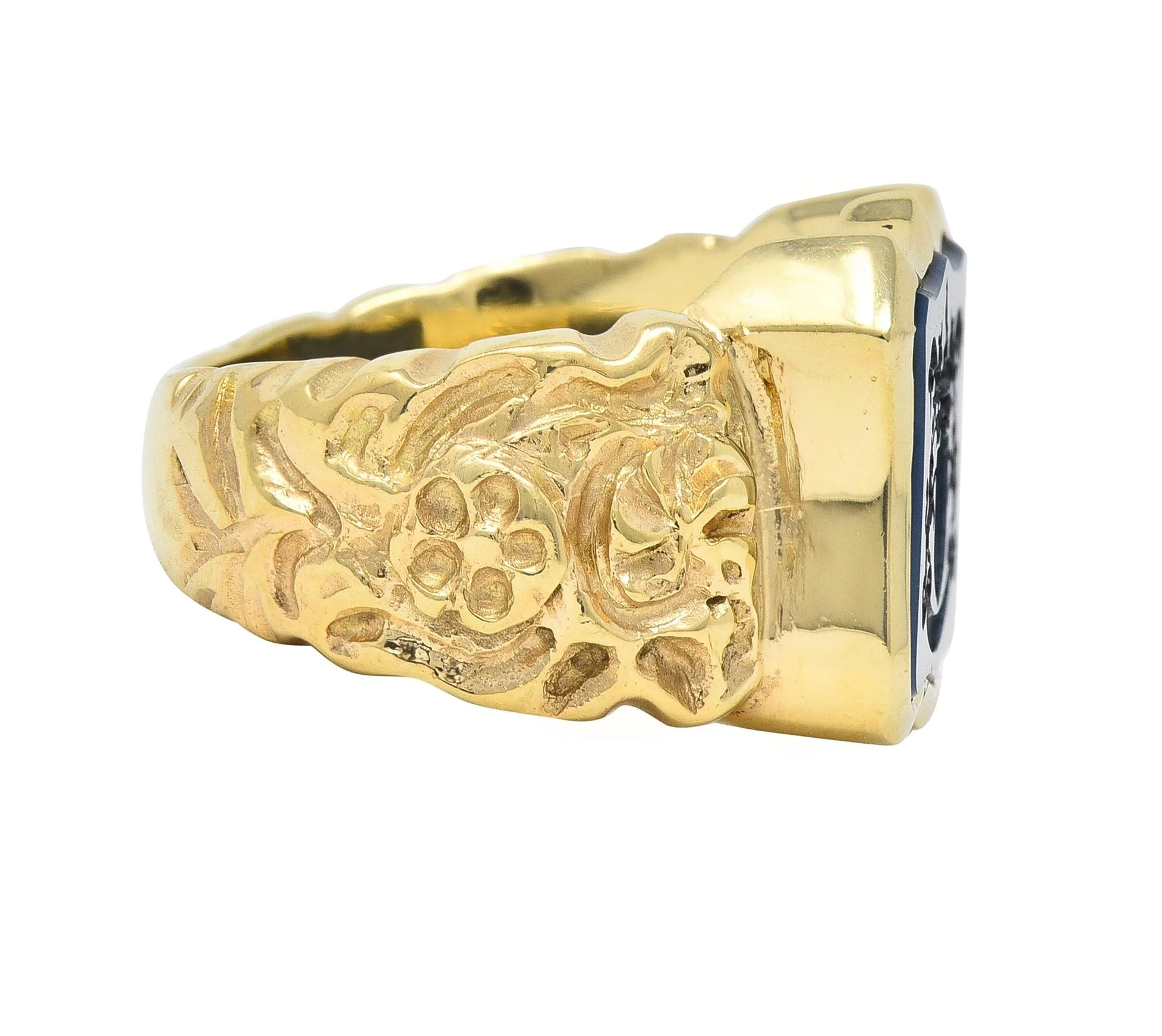 Vintage Carved Agate 14 Karat Yellow Gold Crest Unisex Signet Ring - Image 3
