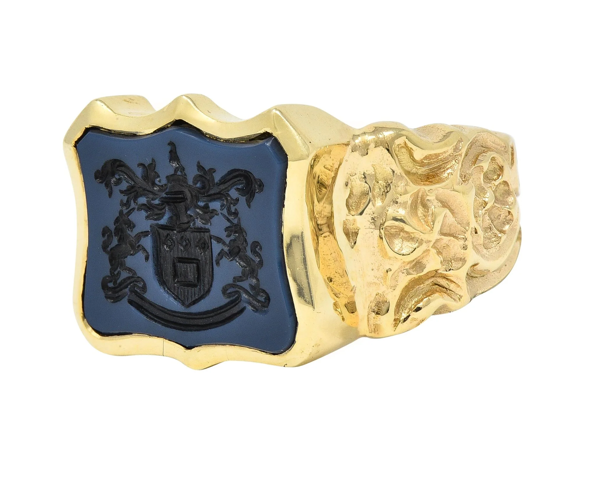Vintage Carved Agate 14 Karat Yellow Gold Crest Unisex Signet Ring - Image 6