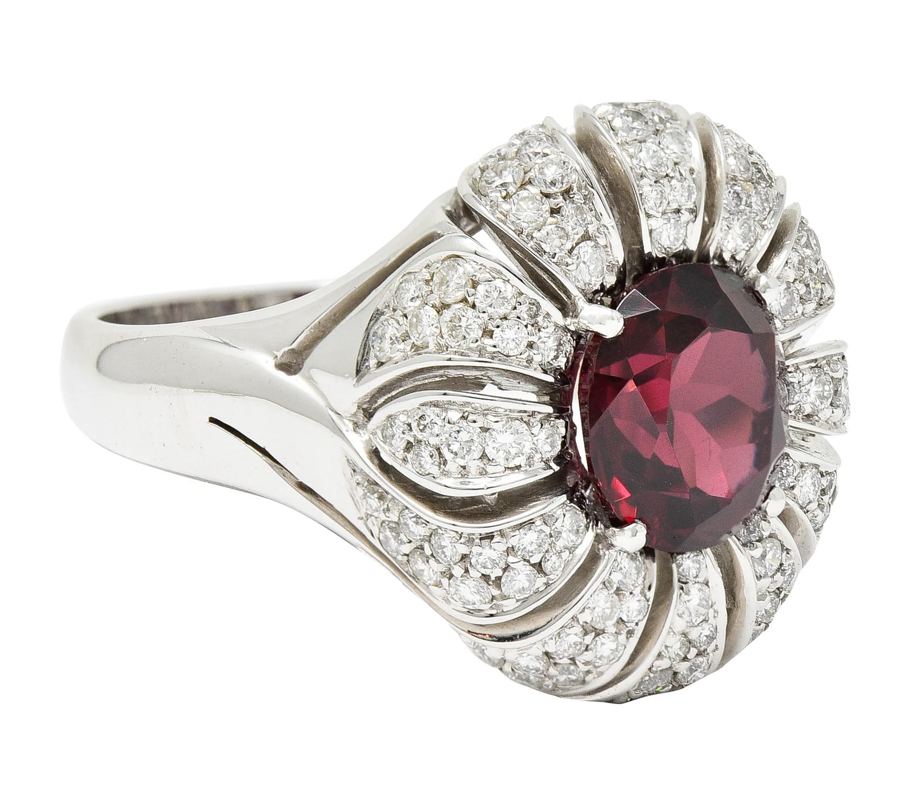 Vintage Garnet Diamond 18 Karat White Gold Pinwheel Cluster Ring - Image 2
