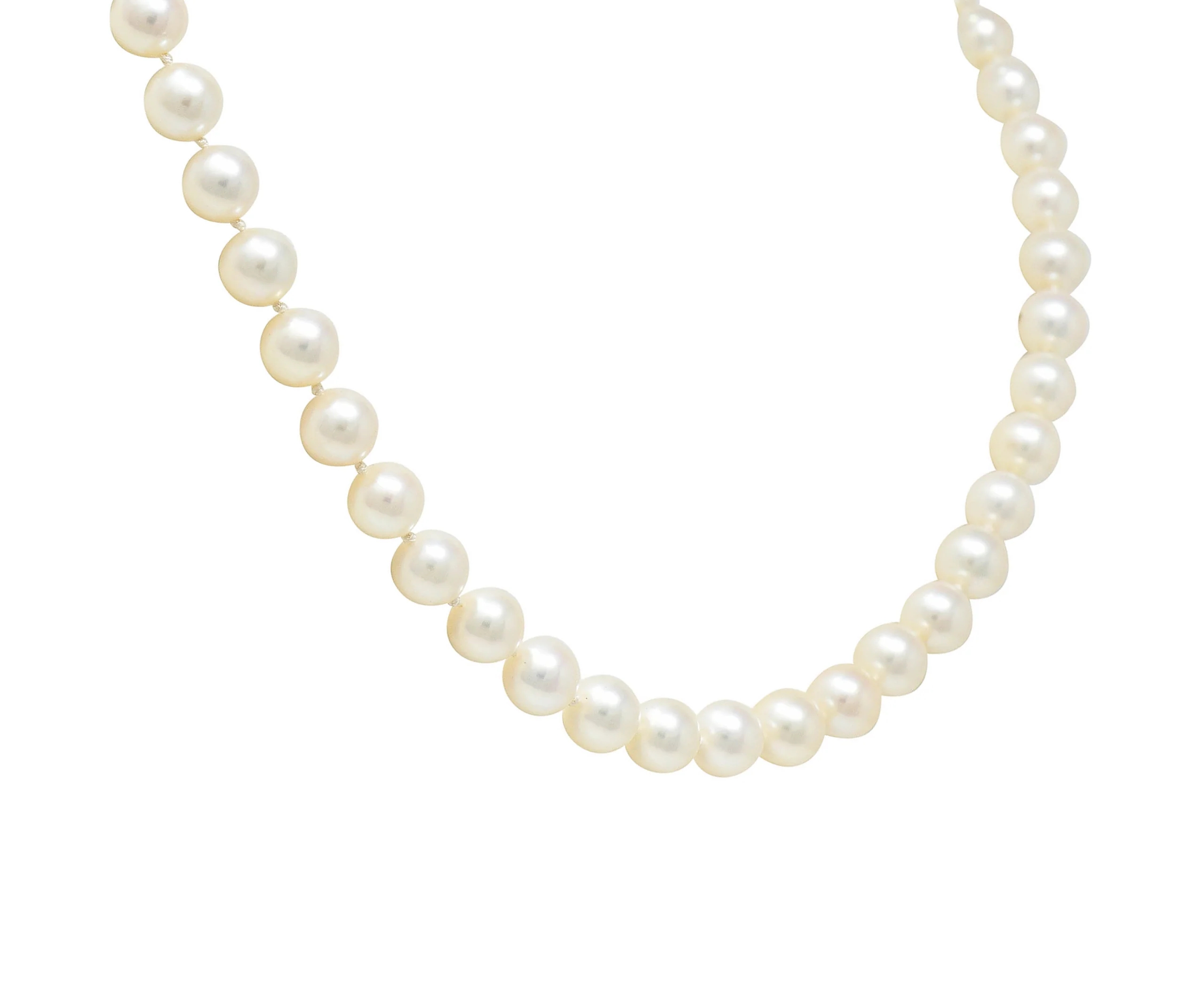 Vintage Mikimoto Cultured Pearl 18 Karat Gold Strand Necklace - Image 3