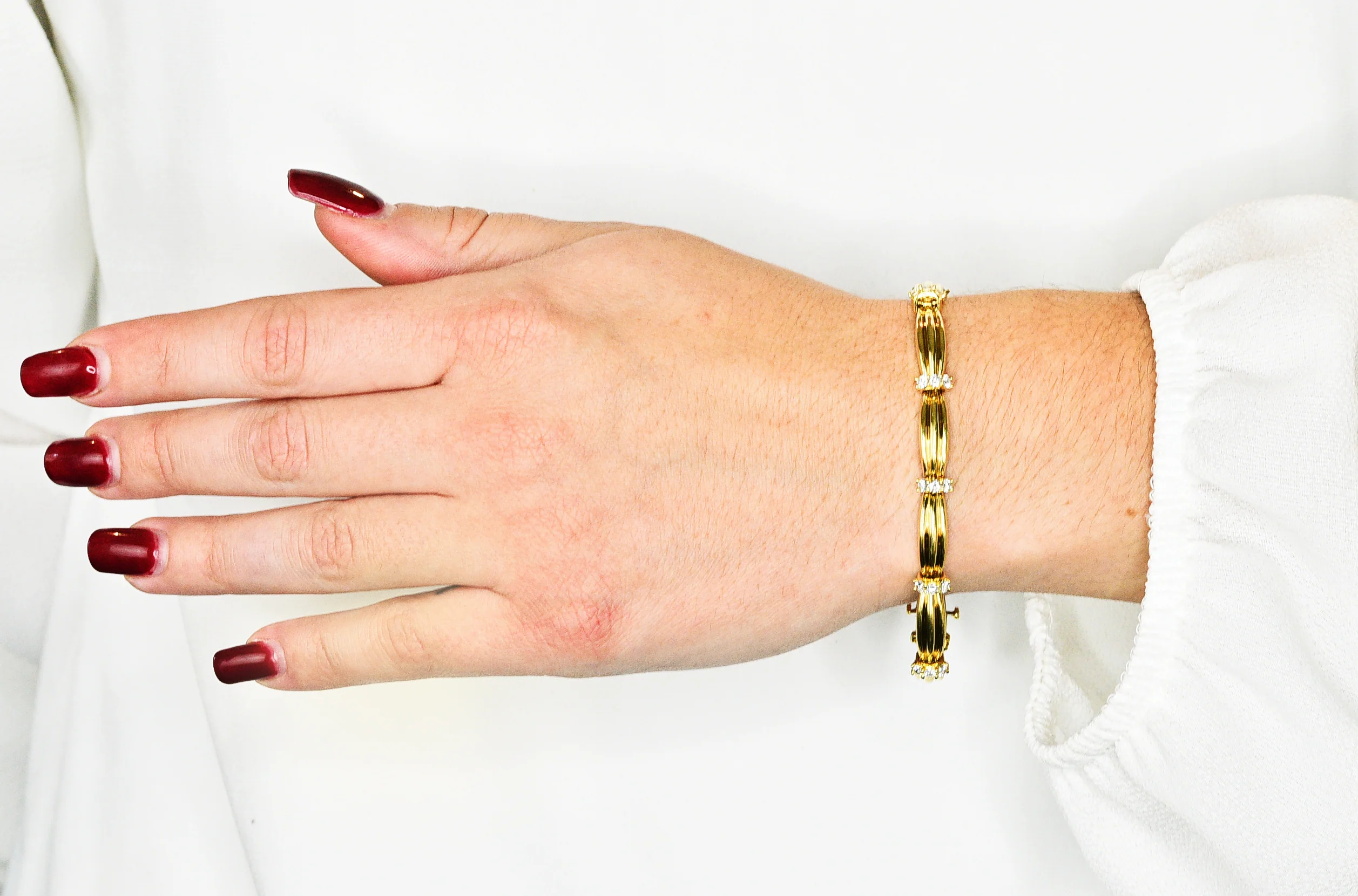 Vintage Tiffany & Co. 1.00 CTW Diamond 18 Karat Yellow Gold Link Bracelet - Image 13