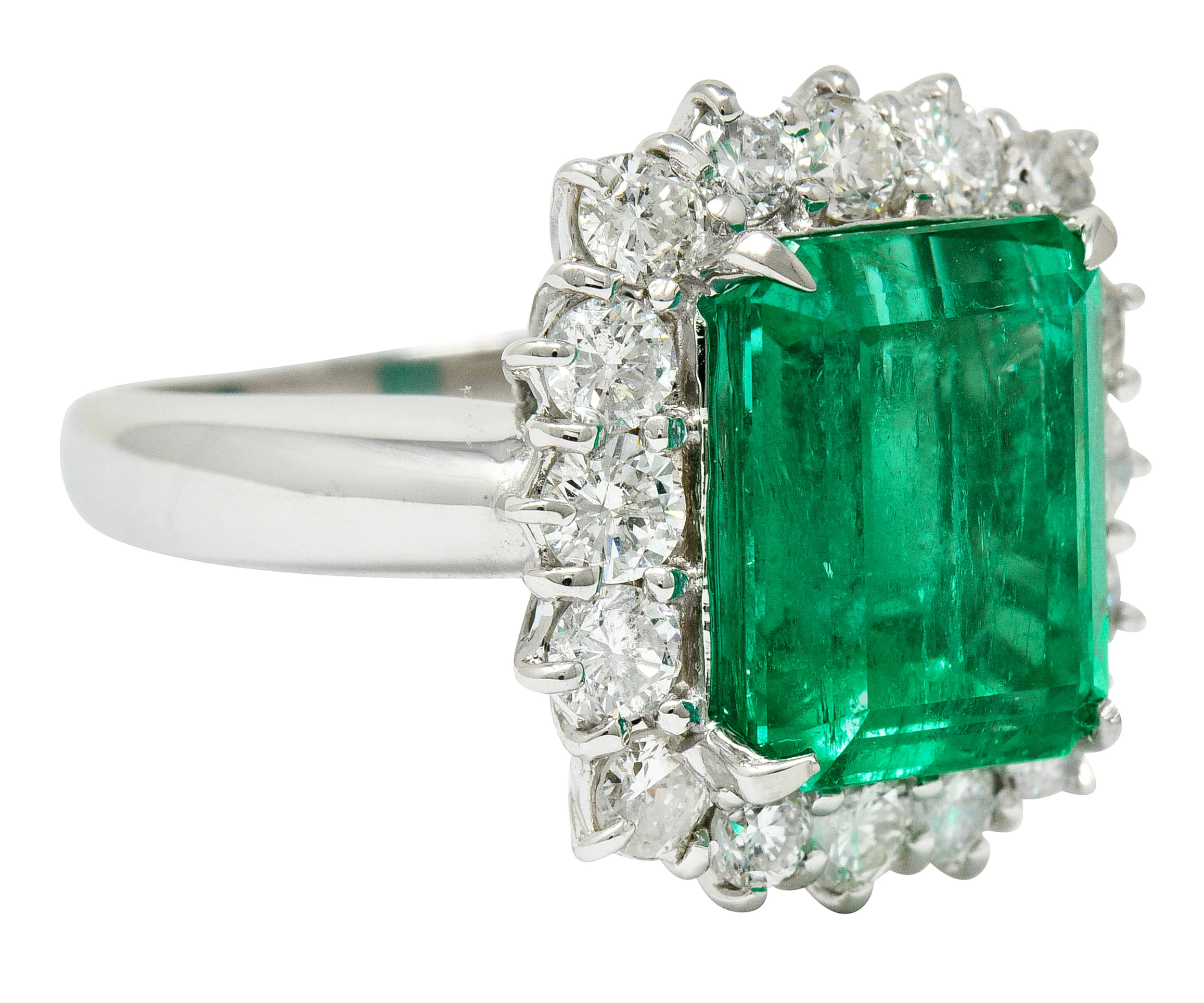 Vivid 7.70 CTW Colombian Emerald Diamond Platinum Cluster Ring GIA - Image 2
