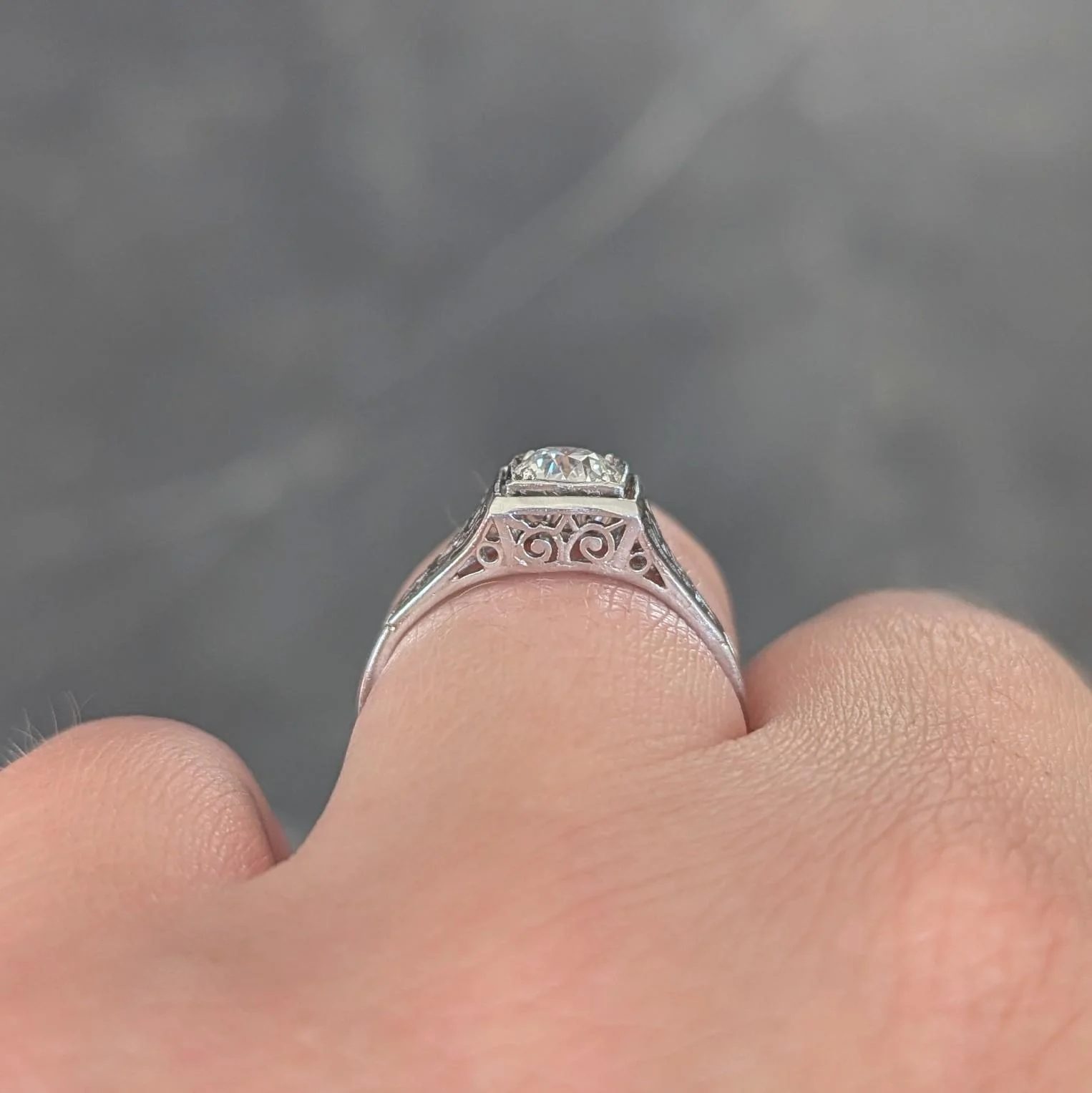 W.W. Fulmer & Co. 0.46 CTW Diamond Platinum Antique Scrolled Heart Engagement Ring - Image 14