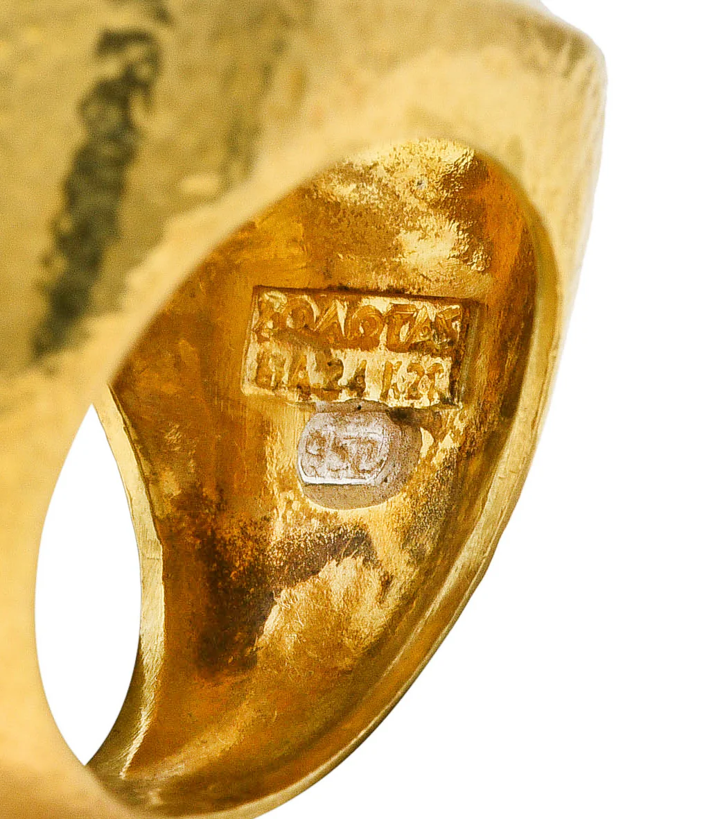 Zolatas 1980's Platinum 22 Karat Yellow Gold Hammered Dome Vintage Ring - Image 8